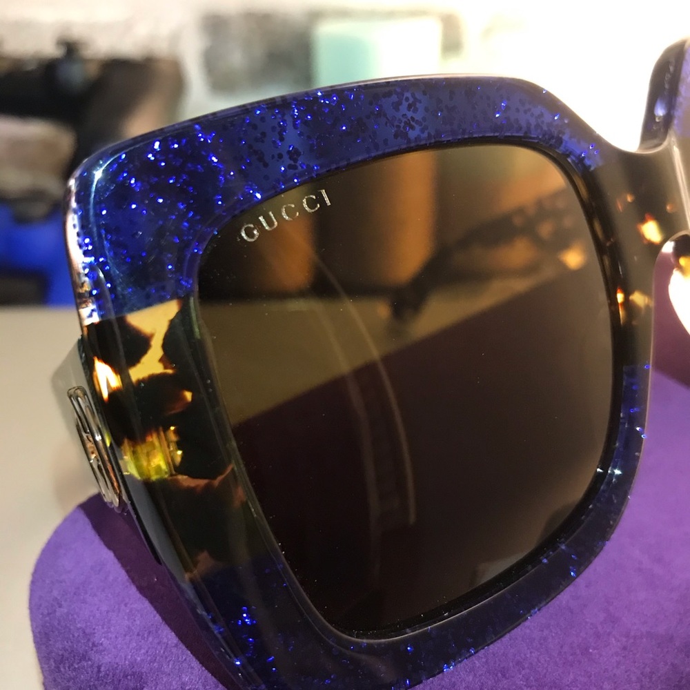 ❌SOLD Gucci Sunglasses - Picture 5 of 11